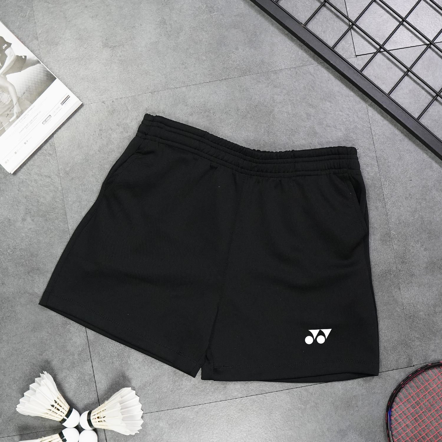 Quần cầu lông Yonex nữ đen logo trắng - Mã 002